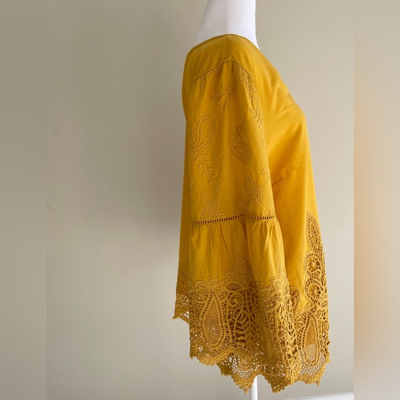 SOLD Chico's Mustard Lace Detail Blouse - Picture 7 of 10